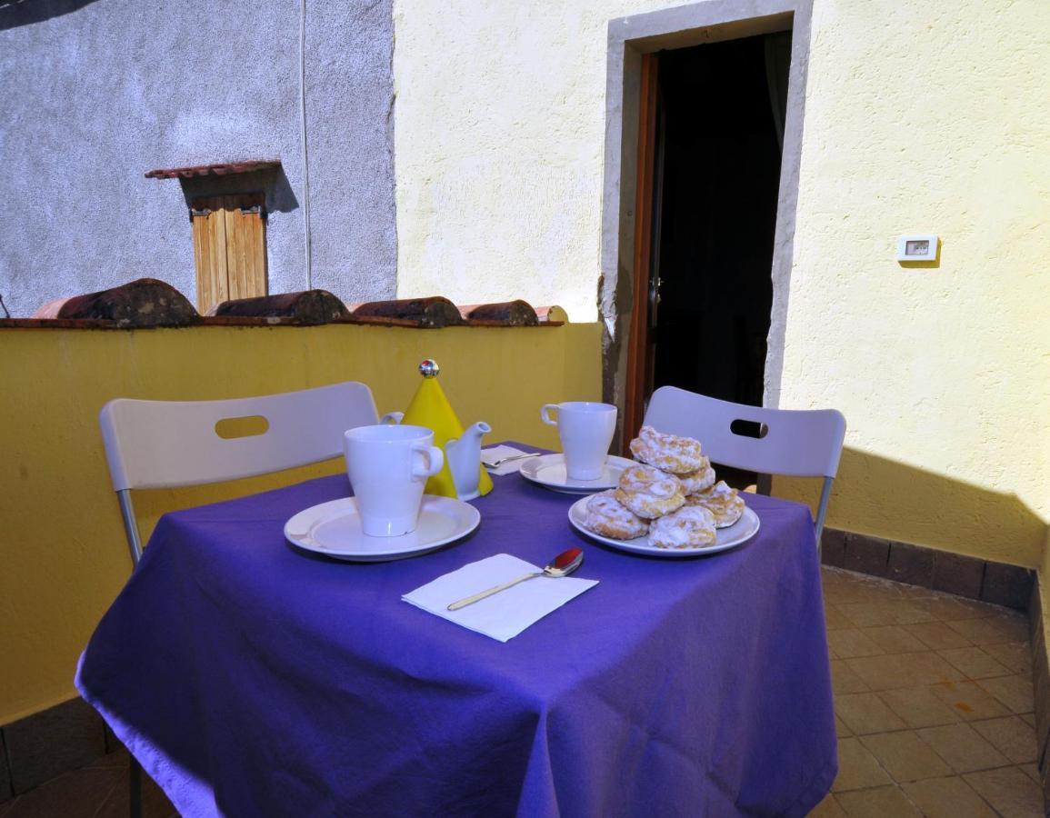 B&B Borgo Massovrana Castel di Casio Eksteriør billede